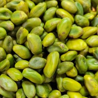 伊朗開心果仁碧綠去殼原味生果烘焙原料糕點(diǎn)無(wú)殼半片整粒整箱批發(fā)